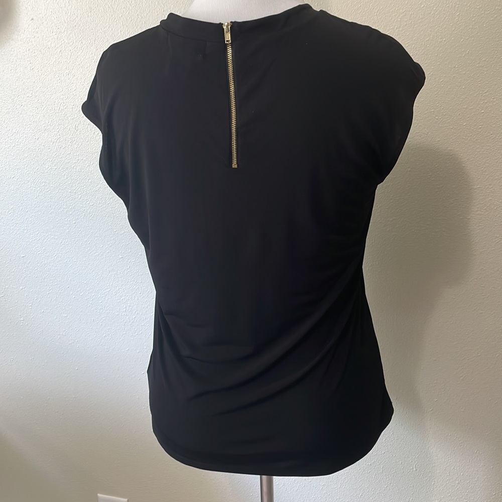 Liz Claiborne Medium Black Sleeveless Dress Blouse with Zipper Detail in Back - Picture 4 of 6